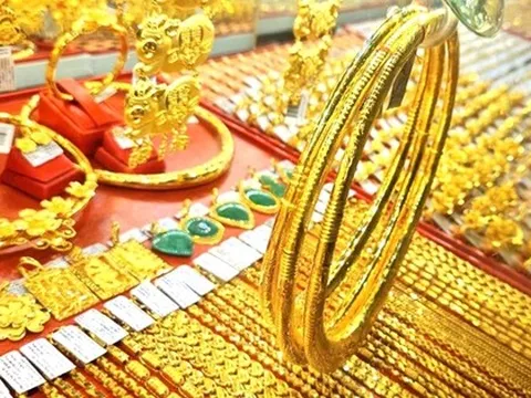 Nguyên nhân giá vàng tăng mạnh trong tháng 9 và đầu tháng 10