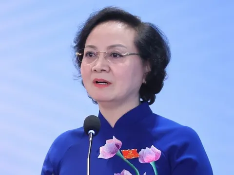 Bộ trưởng Phạm Thị Thanh Trà: Ứng dụng AI để công việc tốt hơn, giảm bớt biên chế
