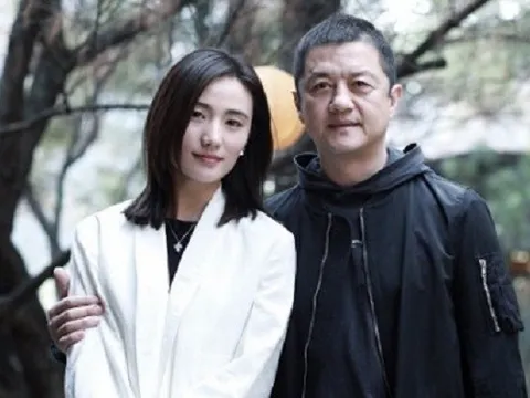"Lệnh Hồ Xung" Lý Á Bằng ly hôn vợ kém 19 tuổi