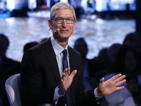 Tim Cook xuất hiện trên livestream TikTok Trung Quốc trong bối cảnh doanh số iPhone gặp khó