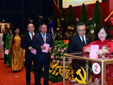 Công bố 75 Ủy viên Ban Chấp hành Đảng bộ Hà Nội khóa XVIII, nhiệm kỳ 2025-2030 vừa được bầu