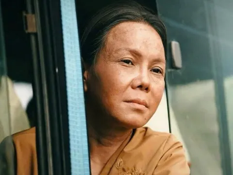 Cục vàng của ngoại dẫn đầu phòng vé; Tee yod 3 vượt mốc 70 tỉ đồng