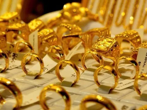 Sáng 23/10, giá vàng tiếp tục xu hướng giảm
