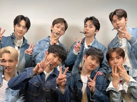 EXO trở lại sau 2 năm, thiếu những cái tên quan trọng