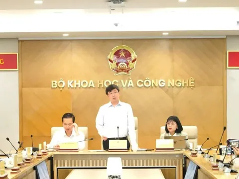 Tập trung hoàn thiện hành lang pháp lý cho trí tuệ nhân tạo tại Việt Nam