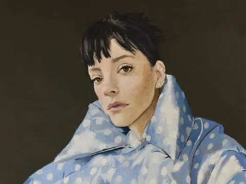 Lily Allen phơi bày nỗi đau trong album mới ‘West End Girl’