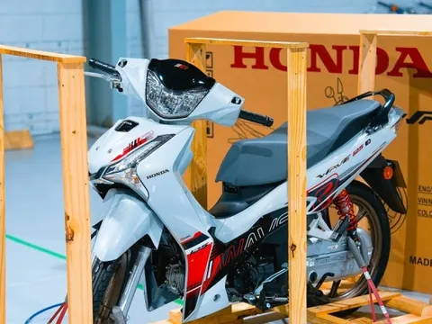 Honda Wave bản giới hạn được đưa về Việt Nam