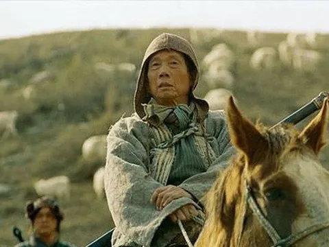 Tro cốt của huyền thoại võ thuật Lưu Gia Lương bị trộm, vợ từ chối trả tiền chuộc