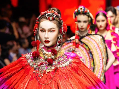 9 nhà thiết kế quốc tế đến Việt Nam trình diễn thời trang