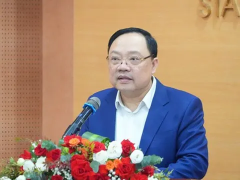 "AI sẽ không thay thế con người, mà trở thành 'đồng nghiệp ảo' giúp cán bộ ngân hàng làm việc nhanh và sáng tạo hơn"