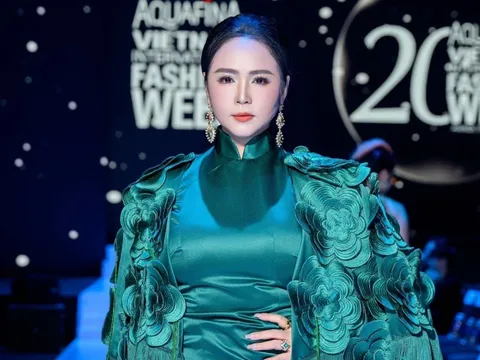 Thanh Hương Bùi gây chú ý, khẳng định gu thời trang tinh tế