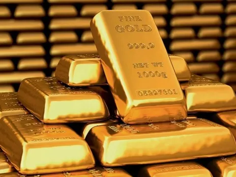 Giá vàng hôm nay ngày 17/11: Vàng thế giới phục hồi sau cú rơi, thị trường chờ đợi điều gì?