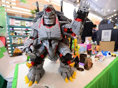 Ngỡ ngàng với độ 'xịn, mịn' của sản phẩm tái chế