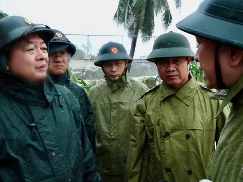 Lũ tiệm cận mức lịch sử, Phó thủ tướng yêu cầu Đắk Lắk khẩn trương cứu dân