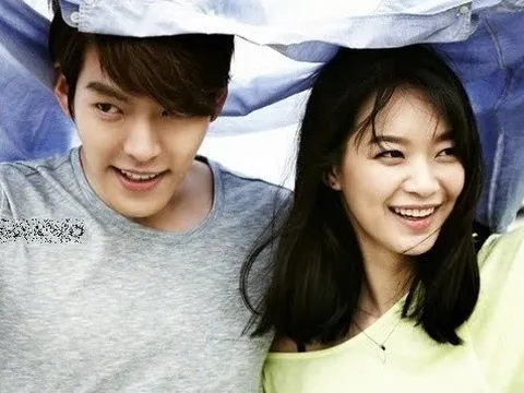Shin Min Ah bị nghi 'cưới chạy bầu' vì đột ngột kết hôn với Kim Woo Bin