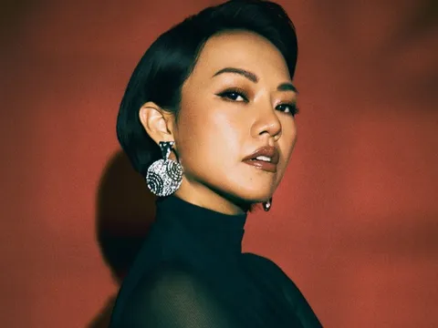 Thái Thùy Linh ‘phá’ nhạc bolero?