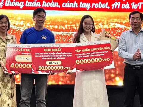 Độc đáo với dự án 'nuôi cua bằng AI, cho cua ăn bằng robot' đạt giải khởi nghiệp