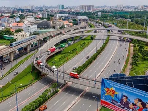 Giá căn hộ dọc tuyến metro đi qua tăng ra sao so với lúc mở bán?