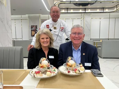 Ông Kao Siêu Lực nhận bằng ghi nhận từ Tiểu bang Idaho (Mỹ)