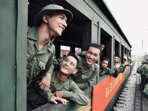 Tối nay, Mưa đỏ chiếu sớm trên kênh Truyền hình Quốc phòng lúc mấy giờ?