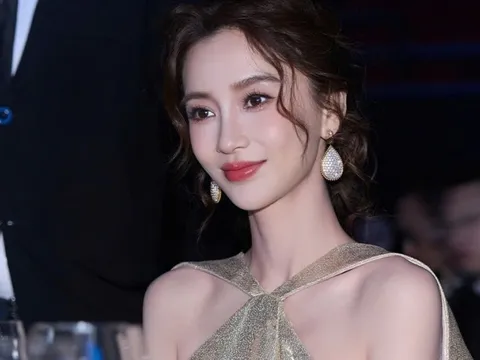 Nhan sắc Angelababy trên thảm đỏ sau 2 năm bị phong sát vì xem show thoát y