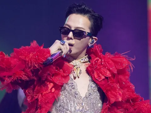 G-DRAGON 'náo loạn' MMA 2025, Jennie BlackPink nhận giải Daesang đầu tiên