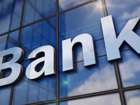 Từ hôm nay, một số dịch vụ tại ngân hàng này bắt đầu tính phí mới