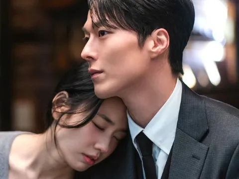 Jang Ki Yong nghiêm túc một đời không ai biết, nhận vai tài phiệt 'tẻn tẻn' ai cũng hay