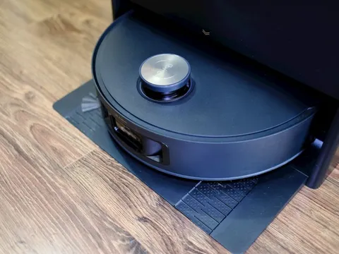 Trải nghiệm Dreame Aqua10 Roller: Mẫu robot hút bụi lau nhà 'toàn năng'