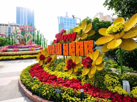 Đường hoa Tết 2026 ở TP.HCM mở cửa 8 ngày, giữ đại cảnh đến cuối tháng 3