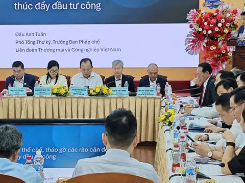 Đầu tư công trước 'giờ G' 2026: Doanh nghiệp kẹt vì vật liệu và cơ chế