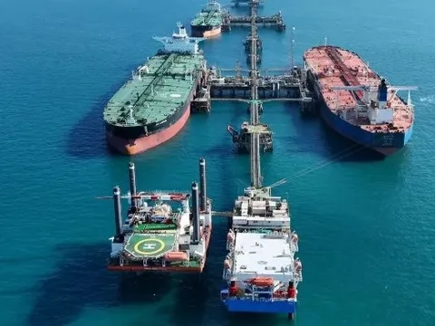 Khoan sâu xuống đáy biển, một quốc gia trúng lớn: Phát hiện giếng dầu chứa 22 triệu tấn dầu thô và khí ngưng tụ, 5 tỷ m³ khí tự nhiên