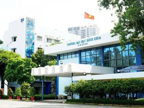 Nên giữ lại những giá trị văn hóa, giáo dục cho trung tâm thành phố