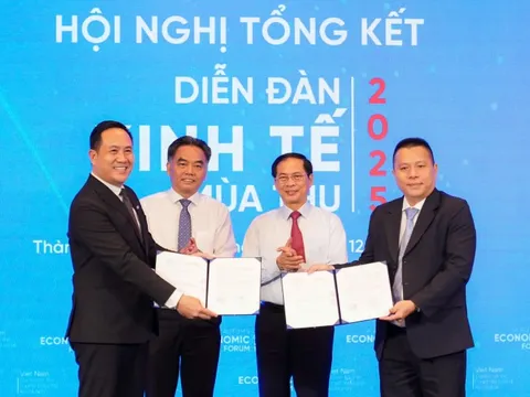 Nam A Bank kết nối nhân lực và tài lực kiều bào, thúc đẩy tài chính xanh