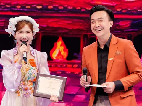 Hòa Minzy, Nguyễn Văn Chung, Võ Hạ Trâm, phim Mưa đỏ, MV Made in Vietnam được HTV vinh danh