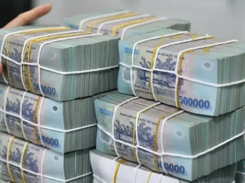 Thấy gì từ mức thu thuế 2,2 triệu tỷ đồng cao nhất lịch sử?