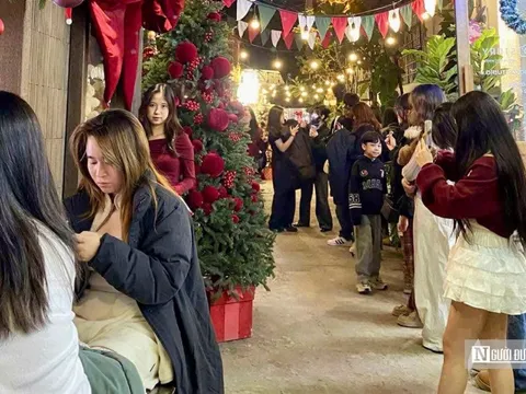 Các quán cà phê "hốt bạc" nhờ trend check-in mùa Giáng sinh