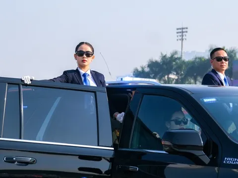 Cảnh vệ bảo vệ VIP, cảnh sát và khí tài hiện đại tổng duyệt bảo vệ Đại hội Đảng XIV