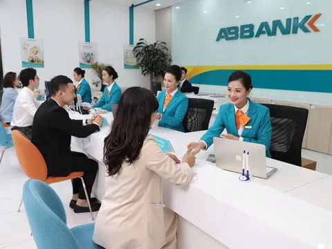 ABBANK bứt phá lợi nhuận, hoàn thành vượt kế hoạch và được chấp thuận tăng vốn mạnh